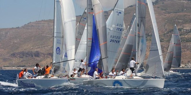 Platu racing at the 2006 Worlds © Event Media